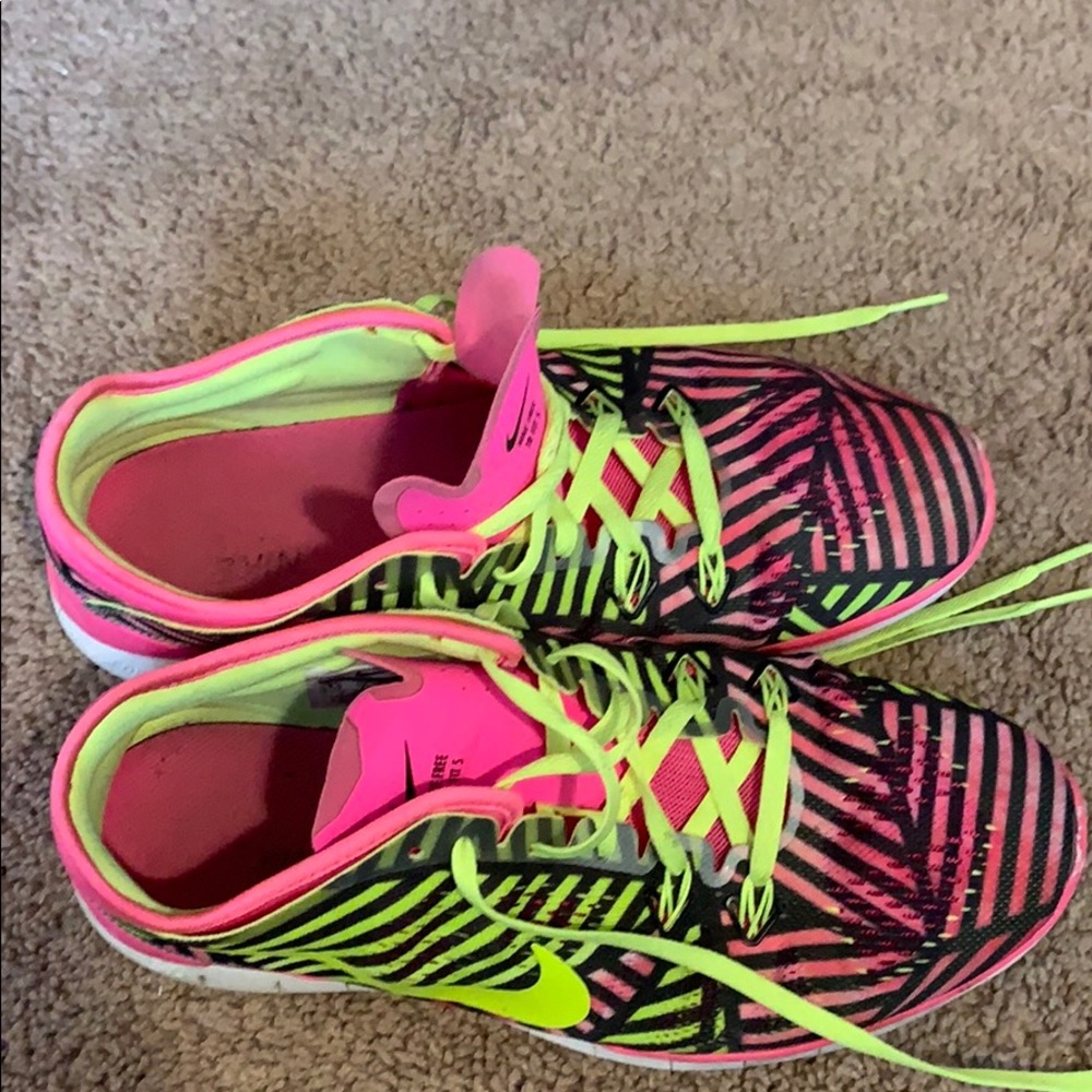 Nike free Fit 5